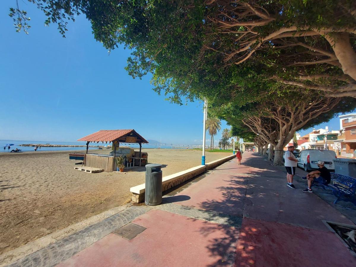 Casa De La Abuela Apartment Malaga Ngoại thất bức ảnh
